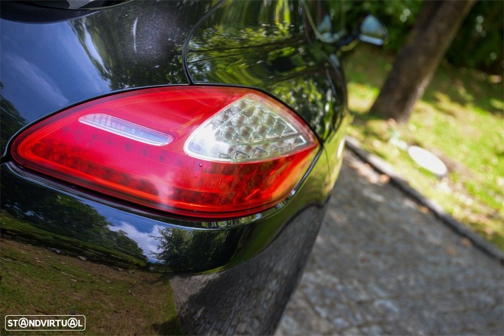 Porsche Panamera S Hybrid J19 - 13