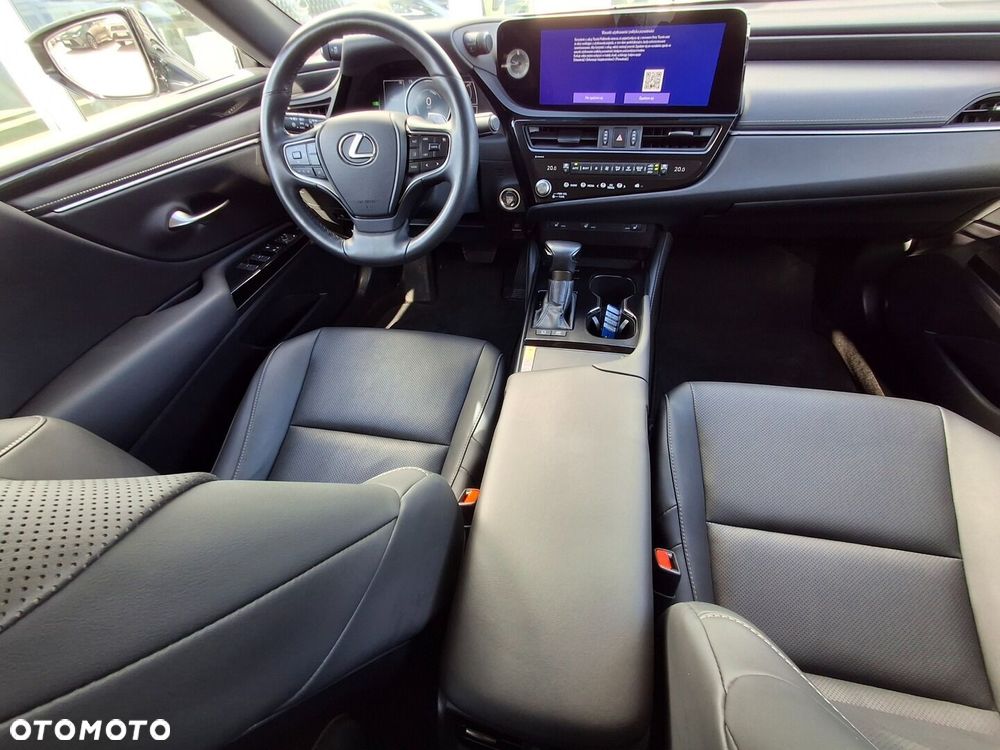 Lexus ES 300h Business Edition - 15
