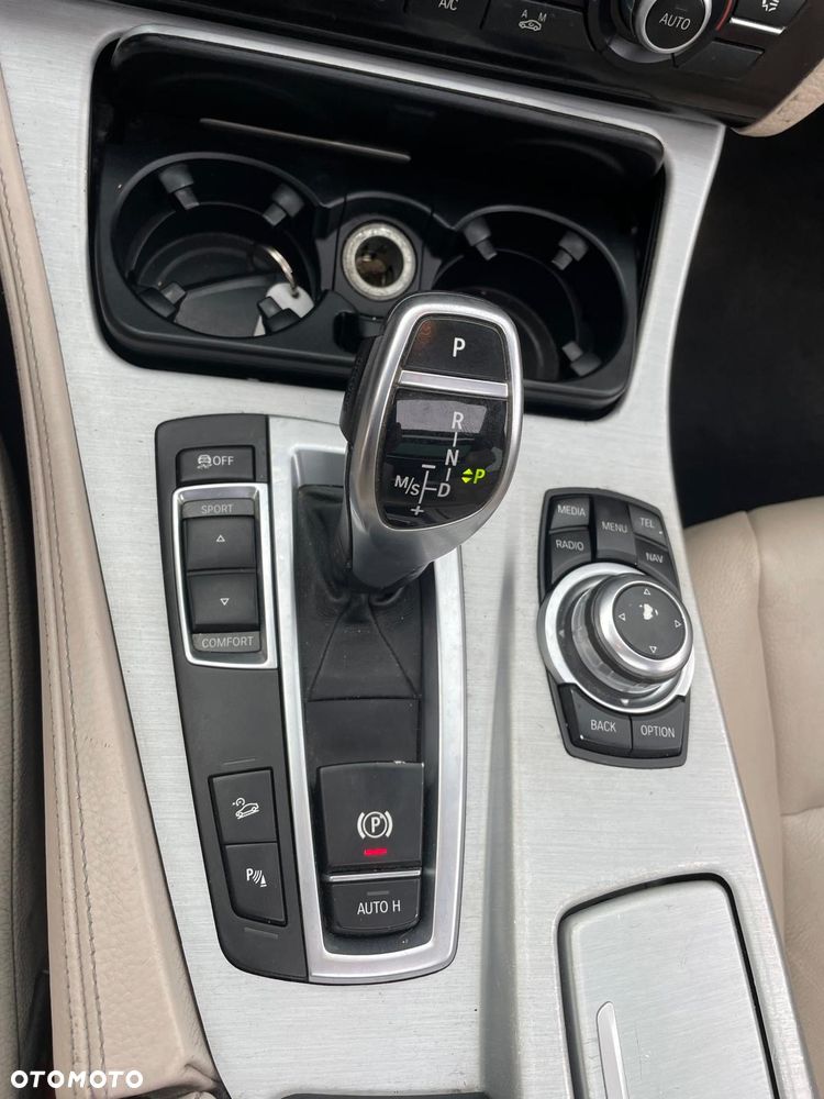 BMW Seria 5 - 12