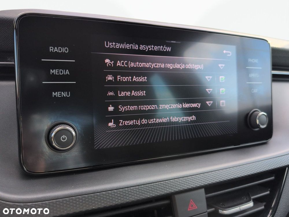 Skoda Scala 1.0 TSI Ambition DSG - 28