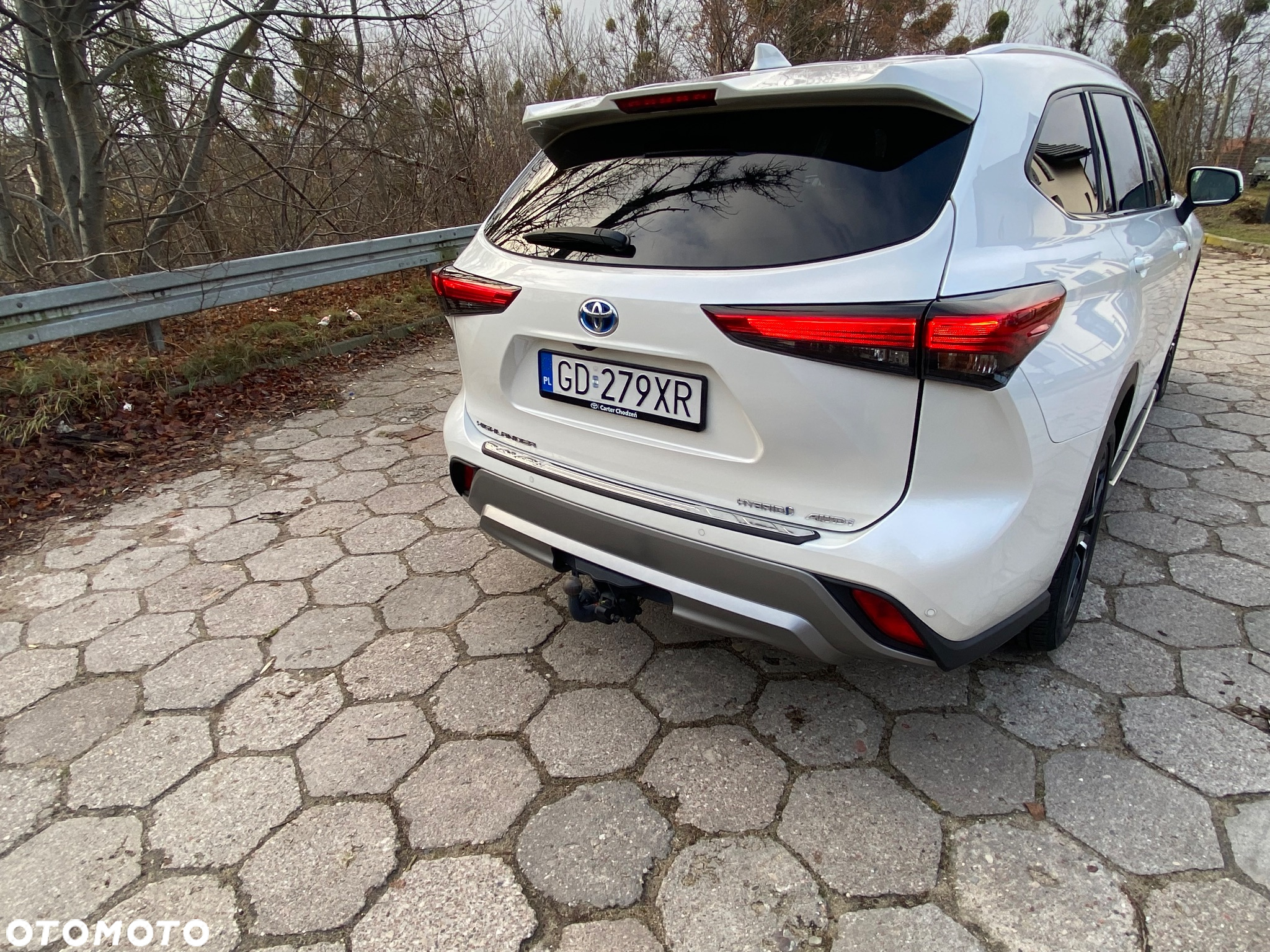 Toyota Highlander 2.5 Hybrid Executive - 21