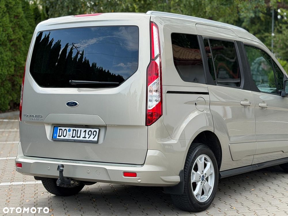 Ford Tourneo Connect - 24