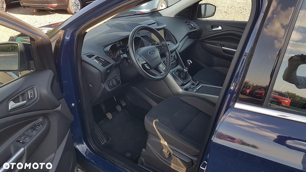 Ford Kuga 1.5 EcoBoost 2x4 Cool & Connect - 21