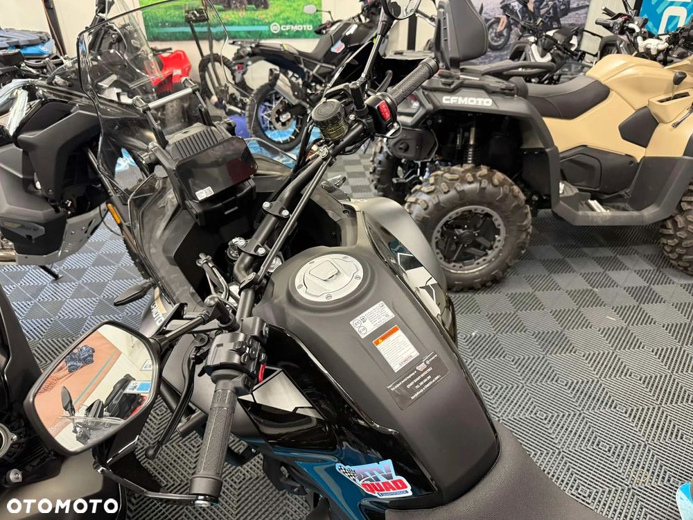 CFMoto MT - 6