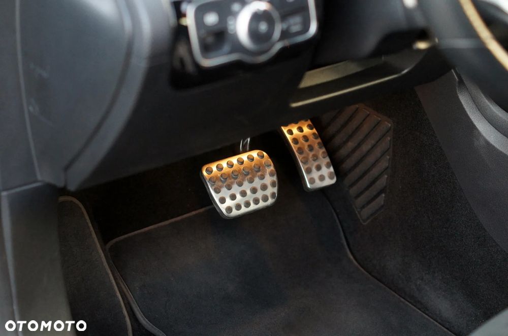 Mercedes-Benz CLA 200 d 8G-DCT AMG Line Advanced Plus - 33