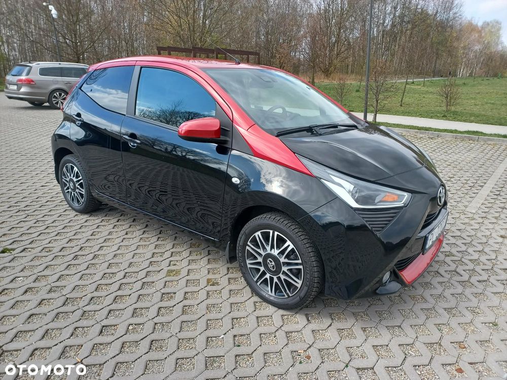 Toyota Aygo 1.0 VVT-i Black Edition - 2