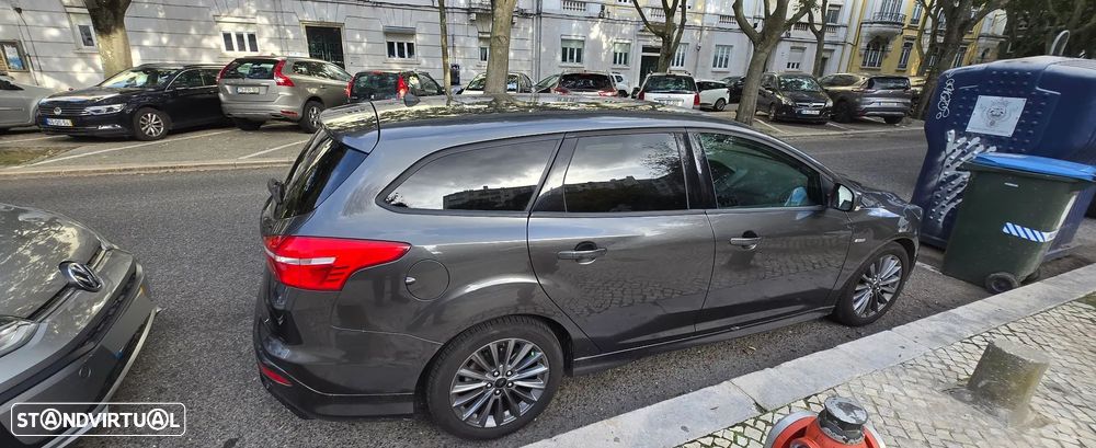 Ford Focus SW 1.5 TDCi ST-Line - 5