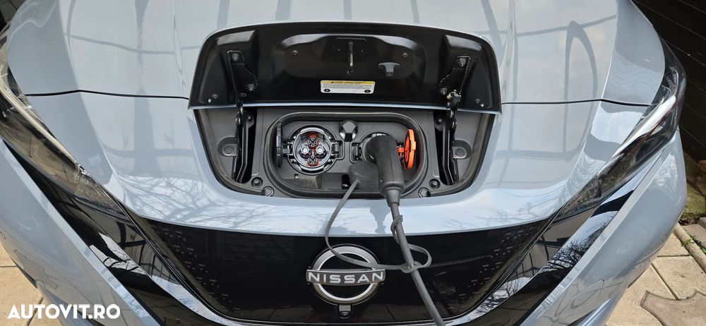 Nissan LEAF N-Connecta - 16