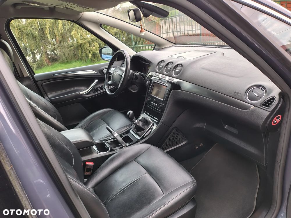 Ford S-Max 2.0 TDCi Titanium - 9