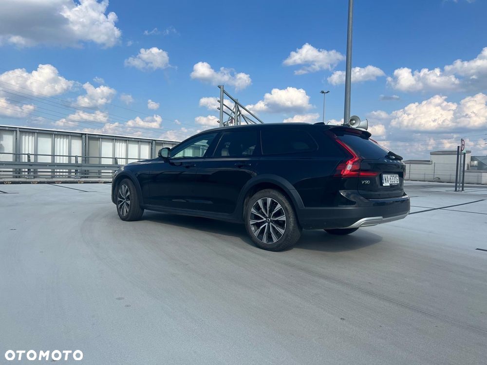 Volvo V90 Cross Country T6 AWD - 2