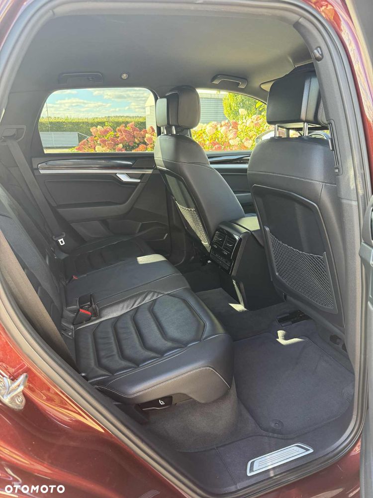 Volkswagen Touareg ver-3-0-v6-tdi-scr-4mot-elegance - 23