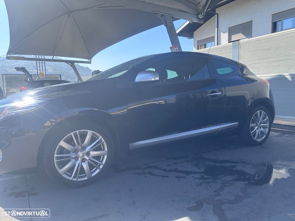Renault Mégane Coupe 1.5 dCi GT Line EDC — photo 3
