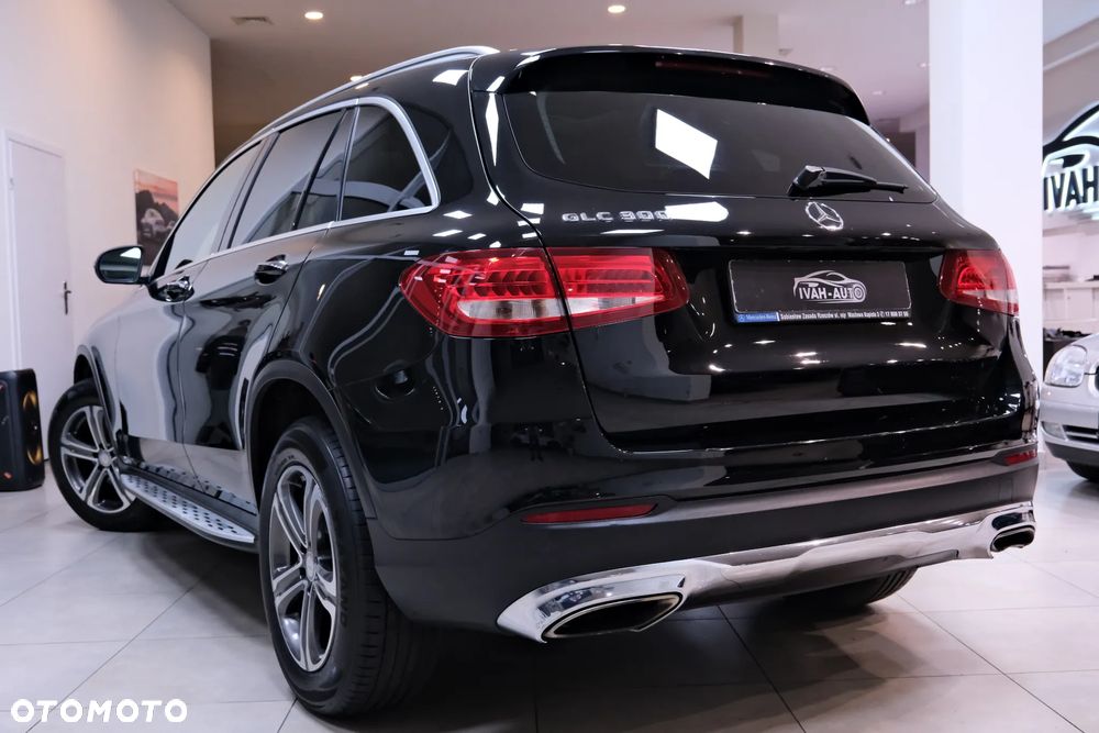 Mercedes-Benz GLC - 10