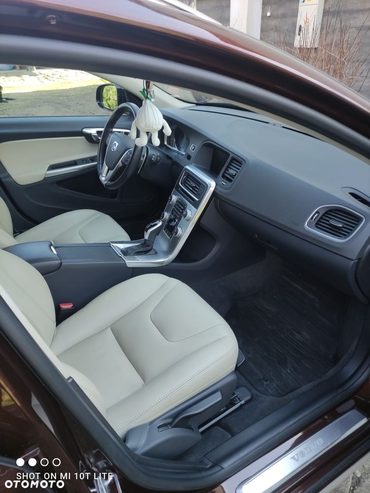 Volvo V60 T5 Drive-E Summum - 7