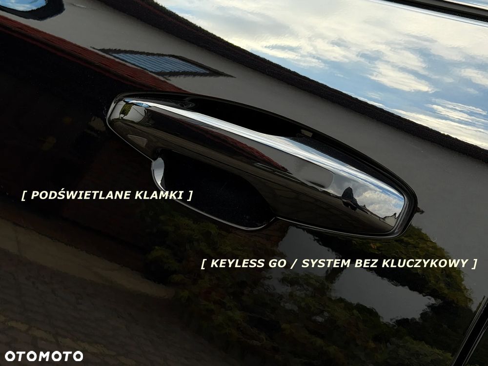 Volvo XC 40 B4 B AWD DKG Plus Dark - 37
