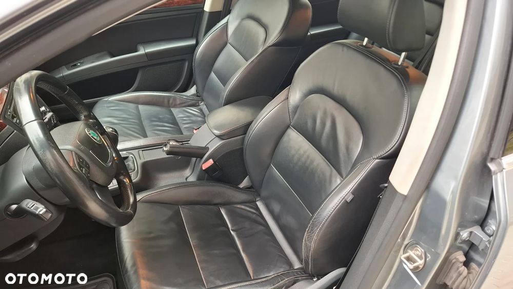 Skoda Superb 2.0 TDI 4x4 Elegance - 15