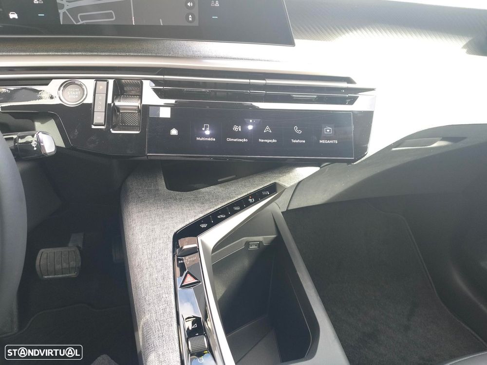 Peugeot 3008 1.2 Hybrid Allure e-DCS6 - 7