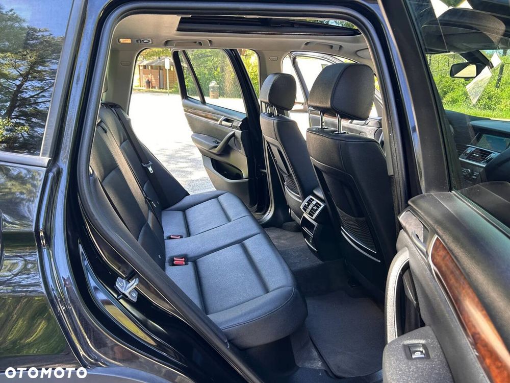 BMW X3 xDrive28i xLine - 21
