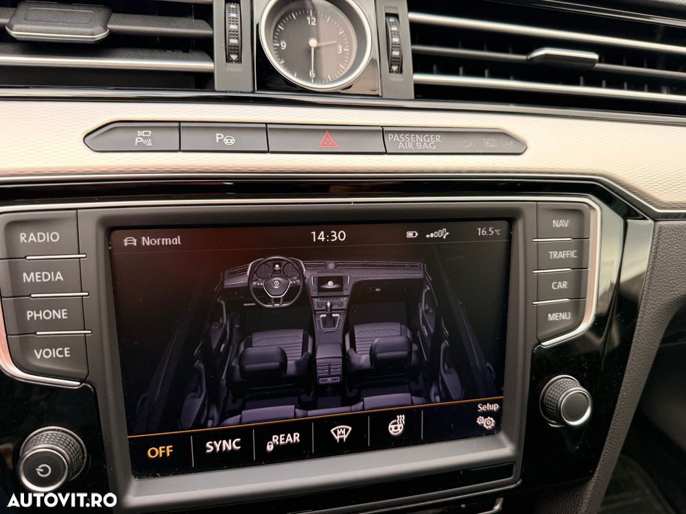 Volkswagen Passat - 15