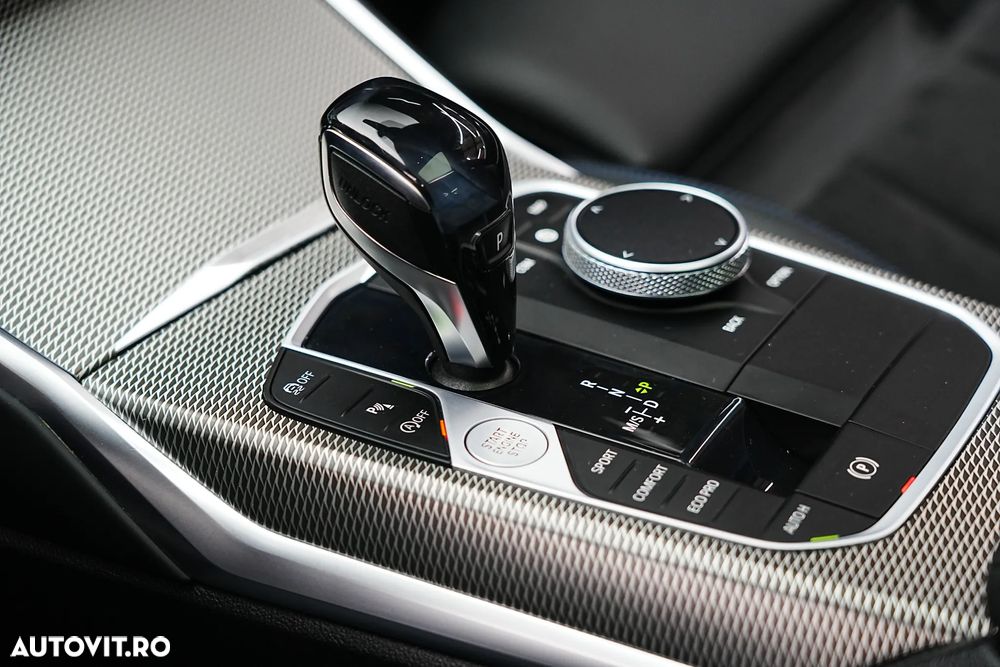 BMW Seria 3 318i Aut. Sport Line - 27