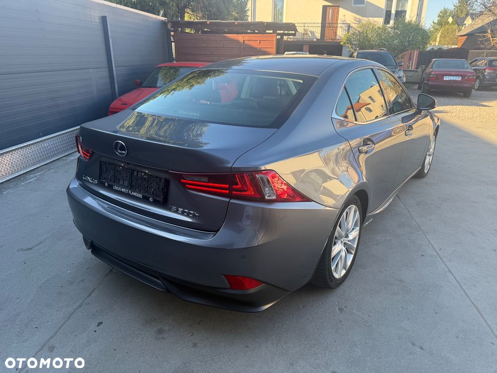 Lexus IS 300h Comfort EU6 - 14