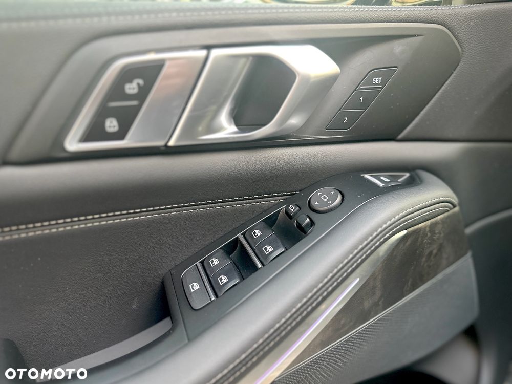BMW X5 xDrive40i xLine - 36