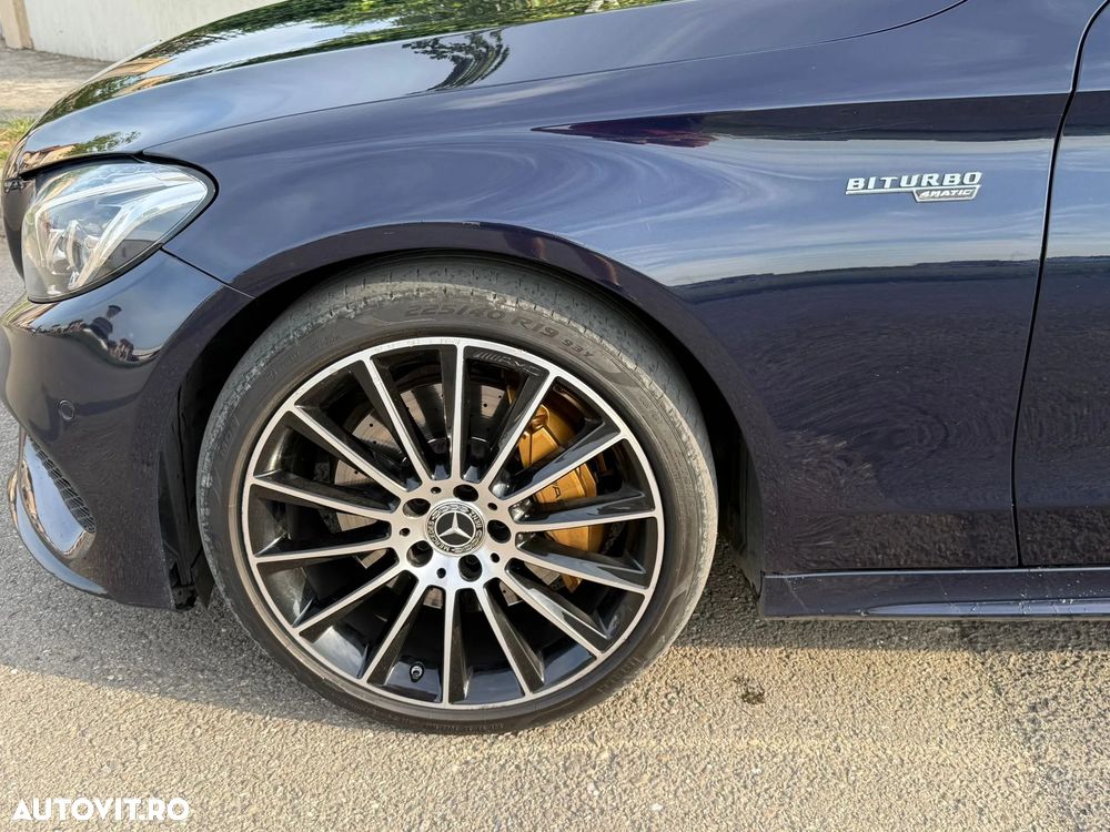 Mercedes-Benz C - 7