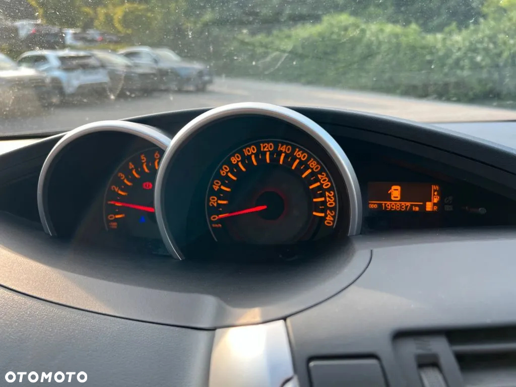 Toyota Verso 1.8 7-Sitzer Comfort - 17