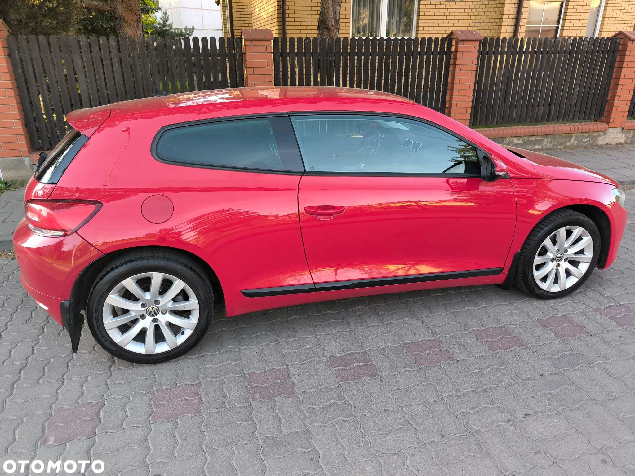 Volkswagen Scirocco 1.4 TSI DSG - 8