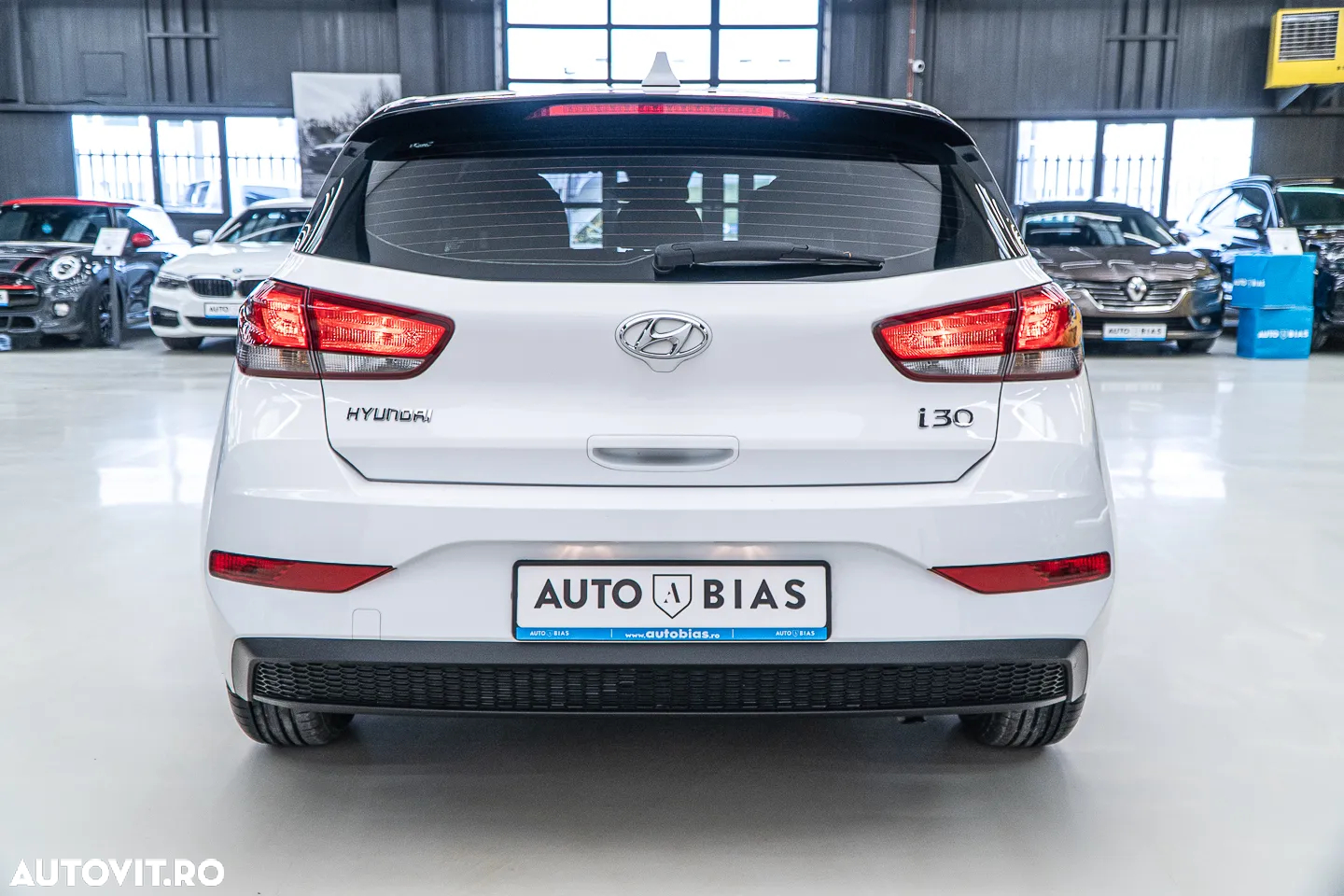 Hyundai i30 1.5 110CP 5DR M/T Comfort - 25