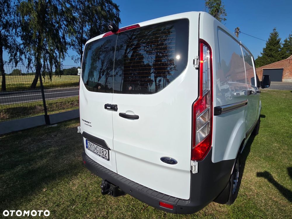 Ford TRANSIT CUSTOM - 7