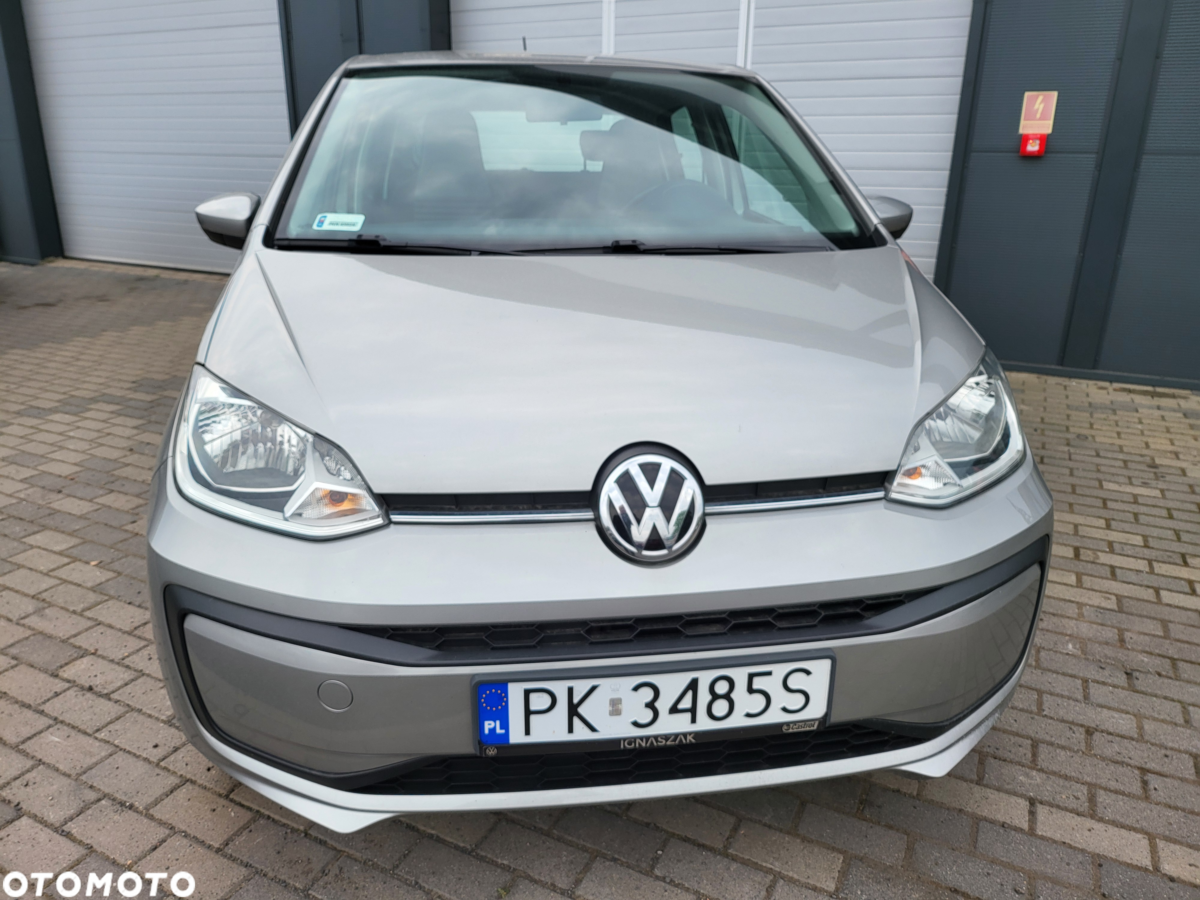 Volkswagen up! 1.0 move - 34