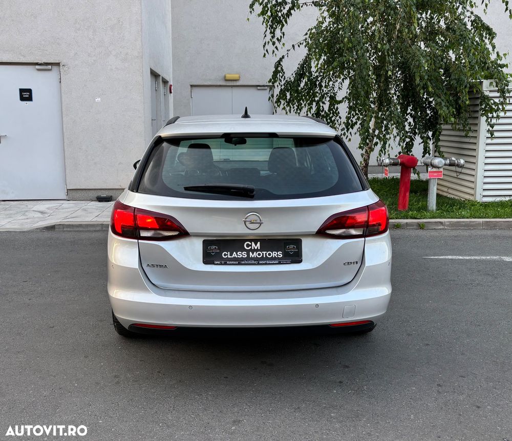 Opel Astra - 8