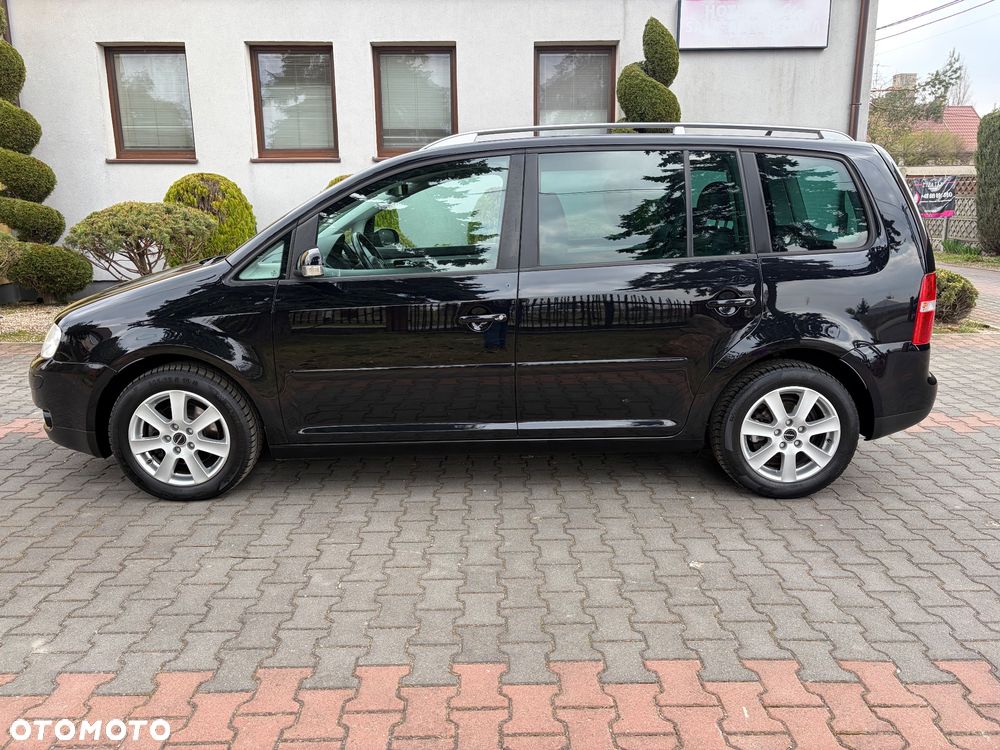 Volkswagen Touran 2.0 FSI Automatik Highline - 15