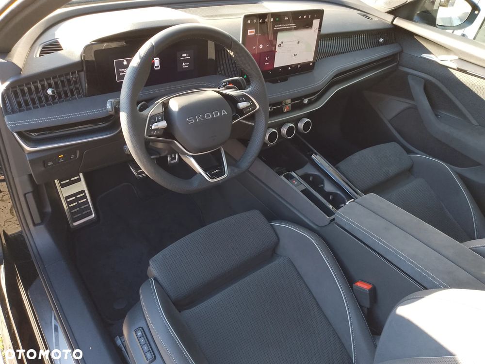 Skoda Superb 2.0 TDI SCR 4x4 Sportline DSG - 17