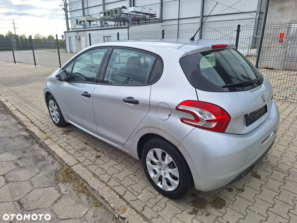 Peugeot 208 1.0 VTi Access - 11