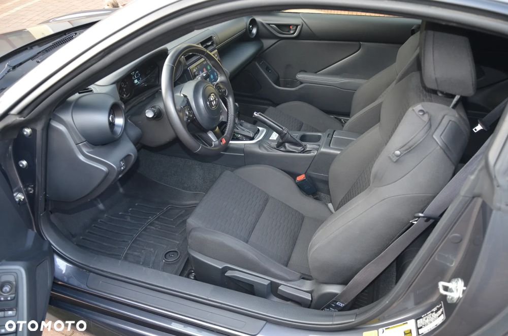 Toyota GR86 2.4 Dynamic - 13