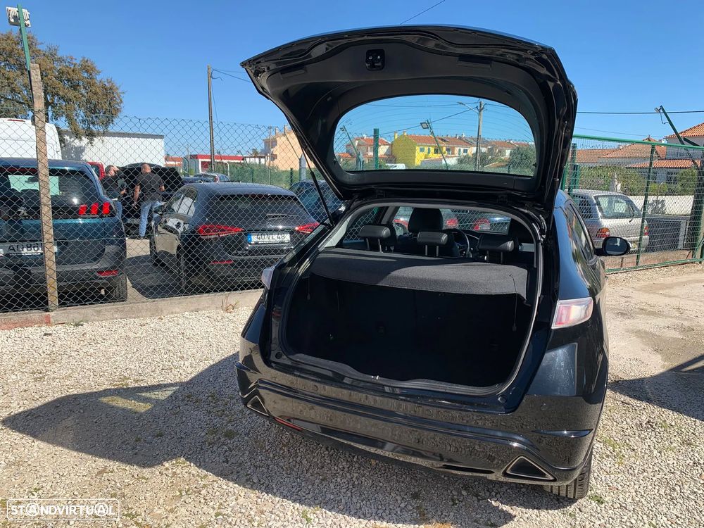 Honda Civic 1.4 i-VTEC Elegance - 15