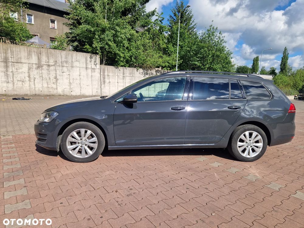 Volkswagen Golf 1.6 TDI BlueMotion Trendline - 8