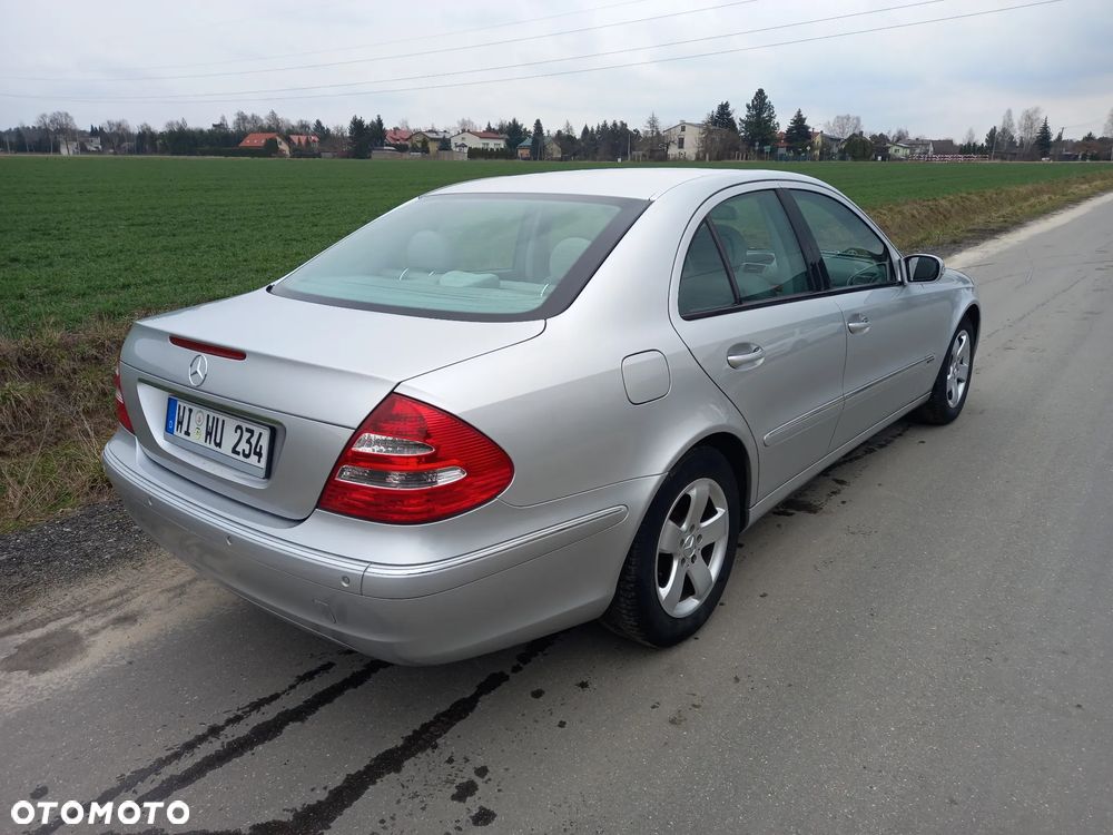 Mercedes-Benz Klasa E - 20
