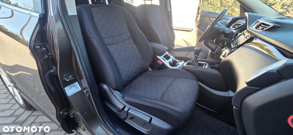 Nissan Qashqai 1.6 DCi Tekna+ - 36