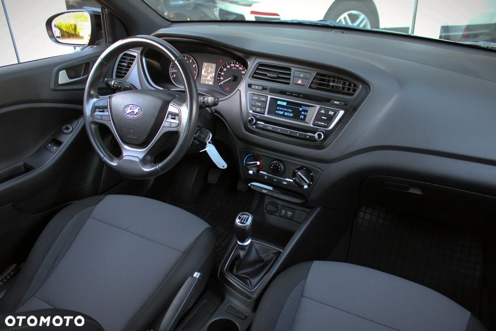 Hyundai I20 2018 photo 3