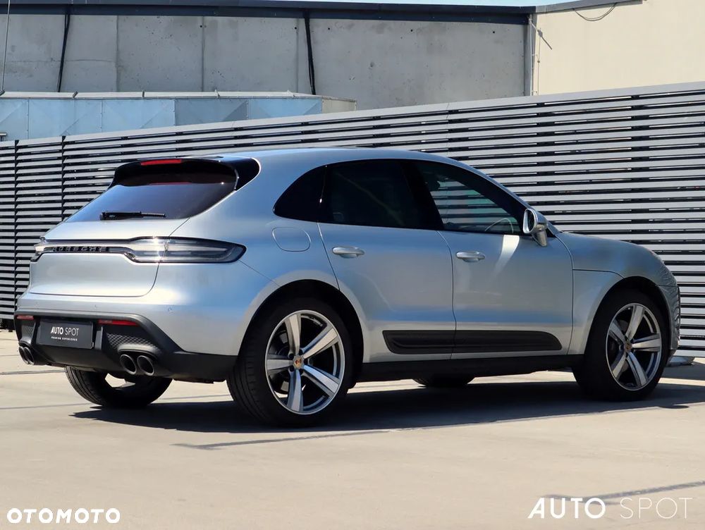 Porsche Macan Standard - 8