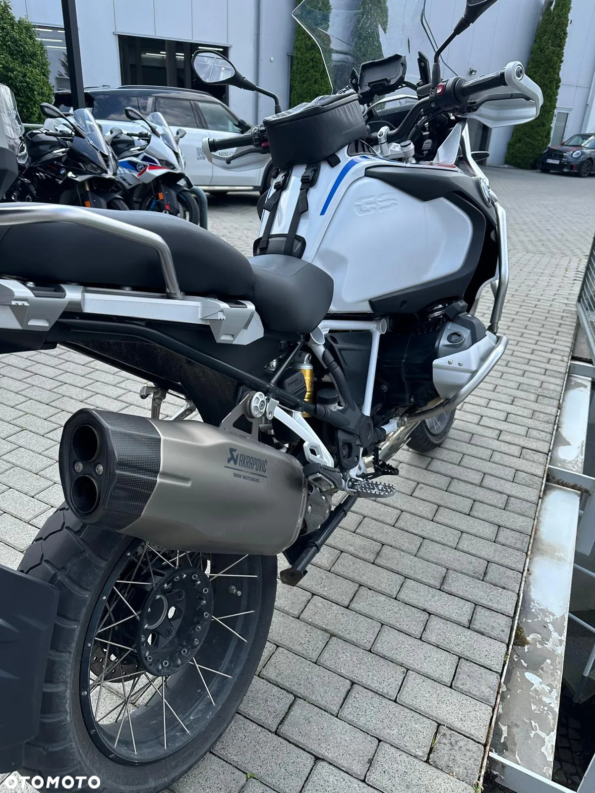 BMW R - 4