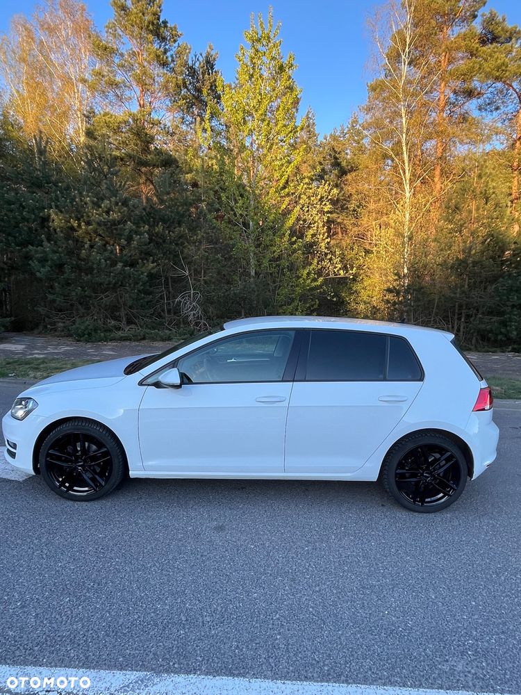 Volkswagen Golf 1.6 TDI BlueMotion Comfortline - 4