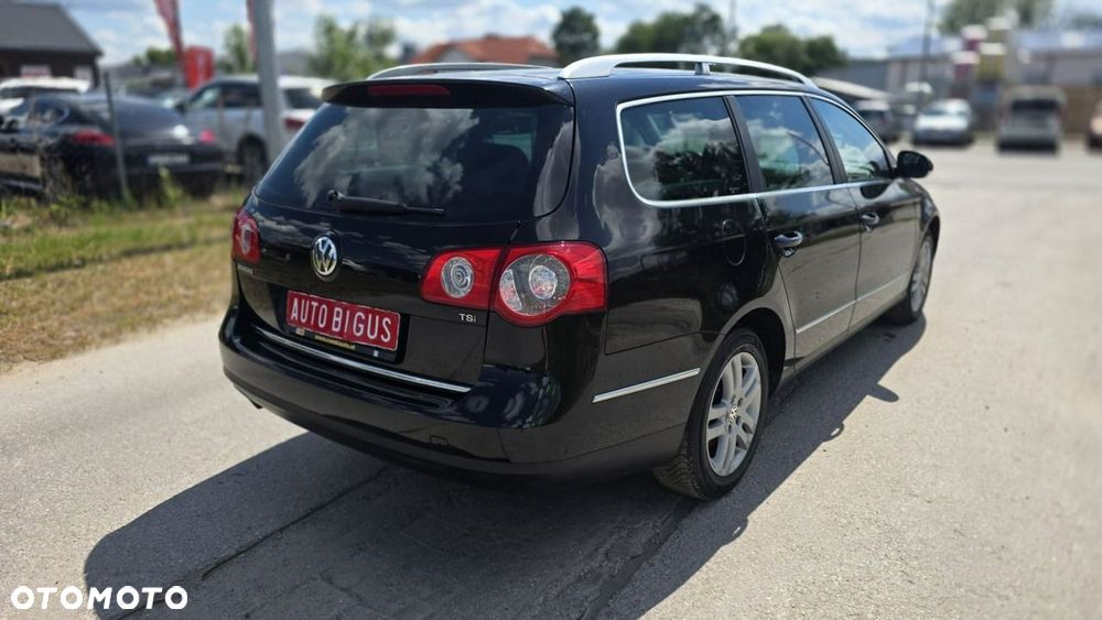 Volkswagen Passat - 5