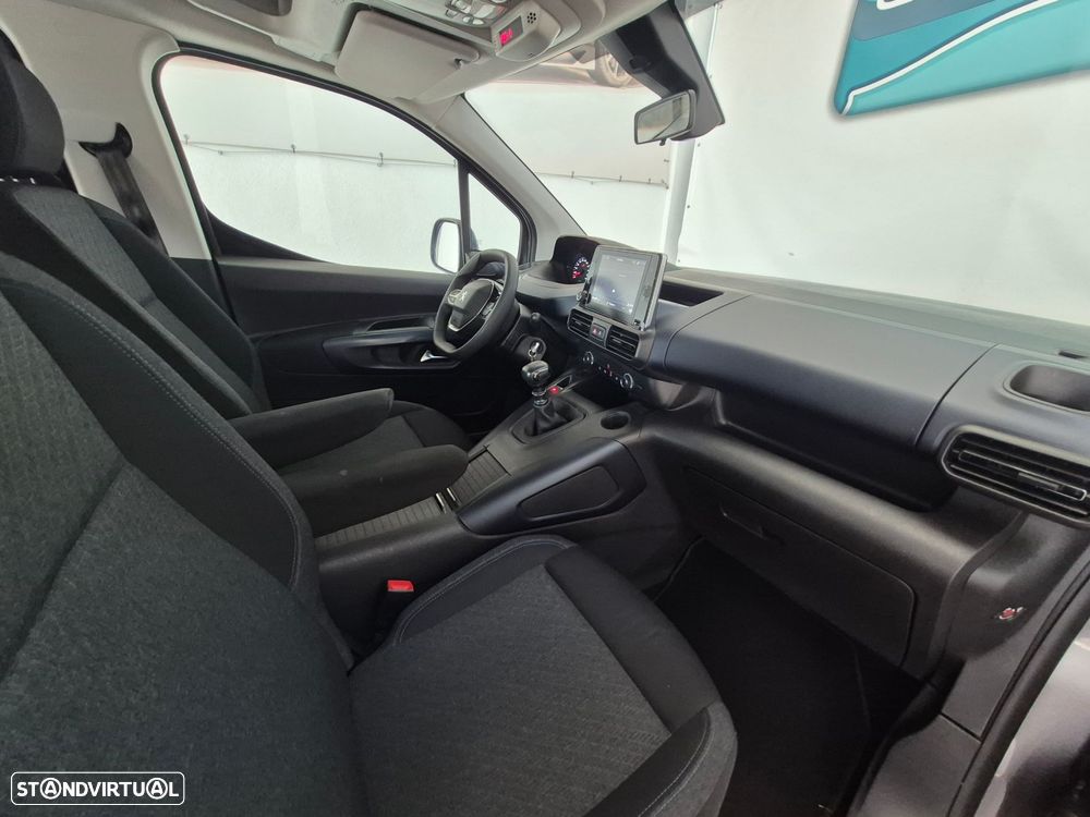 Peugeot Rifter 1.2 Standard Allure - 21