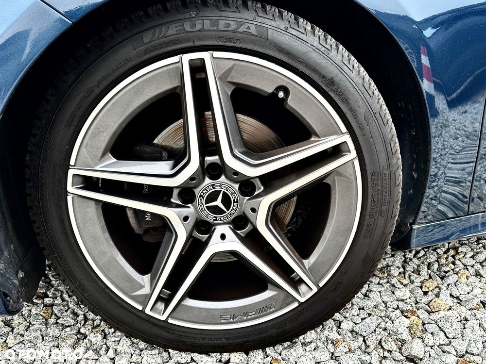 Mercedes-Benz Klasa A 180 7G-DCT Edition AMG Line - 12