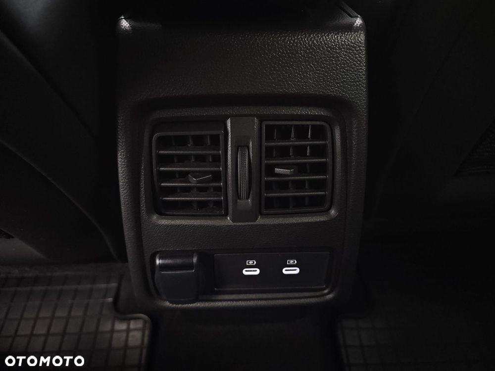 Renault Captur 1.0 TCe Techno - 28