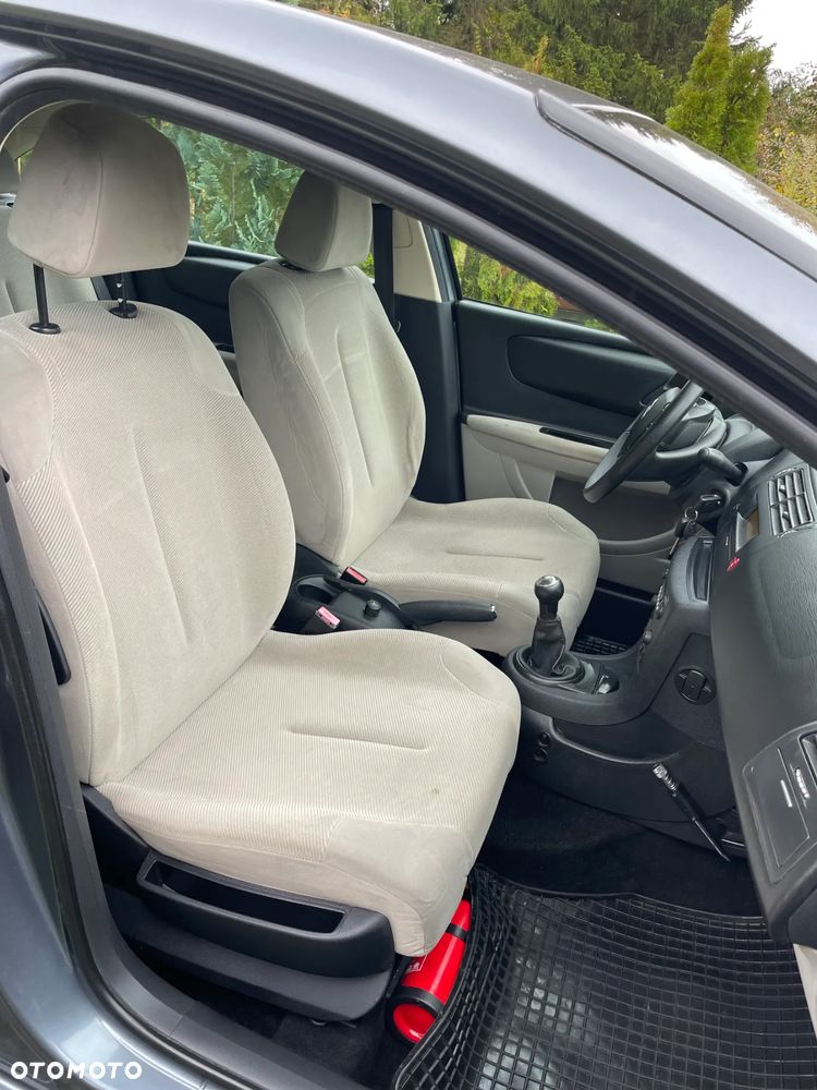 Citroën C4 - 11